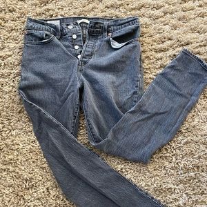 Levi’s wedgie jeans in black/grey